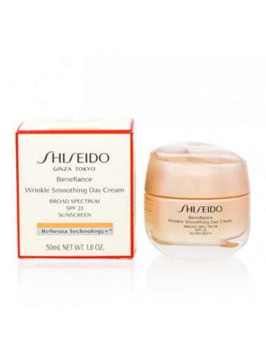 Shiseido Benefiance Wrinkle Smoothing Day Cream SPF 23 À commander